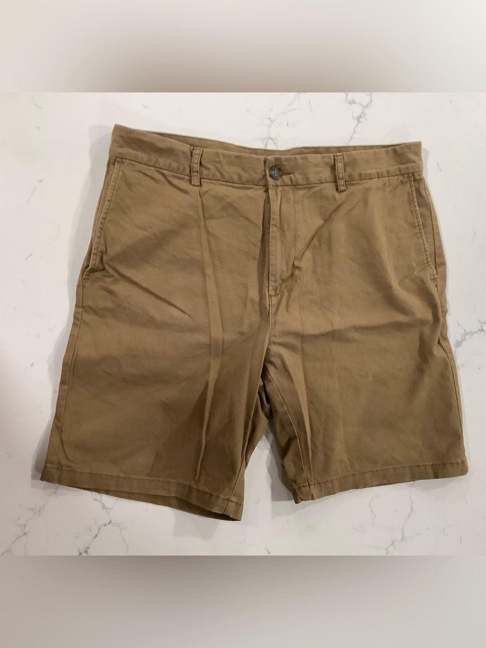 Old Navy Men's Tan  Shorts